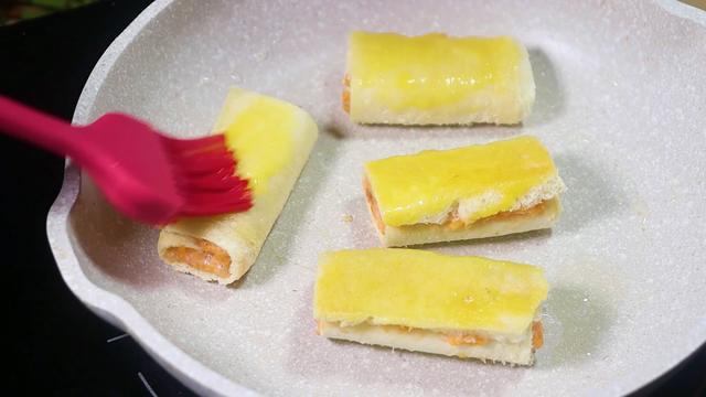 早餐多给孩子这样吃，比牛奶补钙，比粥简单，10分钟做一锅，秒光