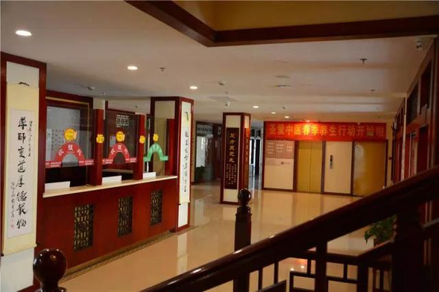 市场定位确定了之后,就需要新手创业者对中医保健理疗店加盟进行选址