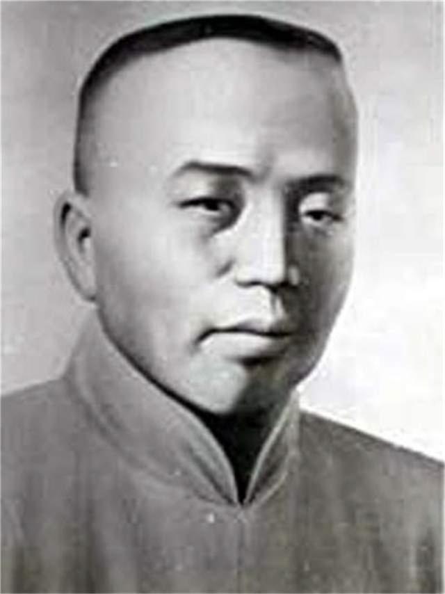 毛主席亲自下令，从速逮捕罗克绍并就地处决，罗克绍做了什么事？