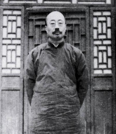 鲁迅的弟弟最后沦为汉奸 和鲁迅偷看弟媳洗澡一案脱不开关系 今日热点