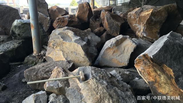什么制砂机适合玄武岩_玄武岩制砂机