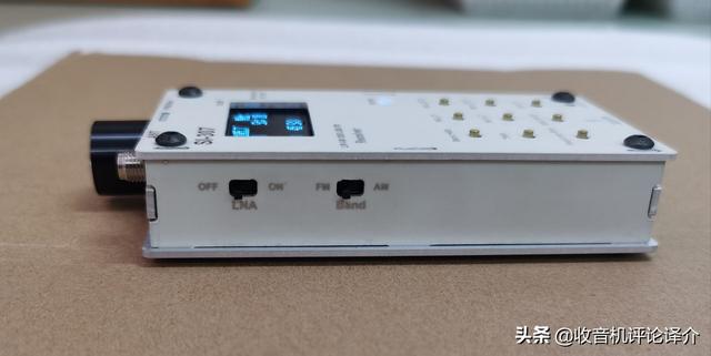 「新品快遞」SI-307，又一款基於SI473X芯片的便攜式收音機