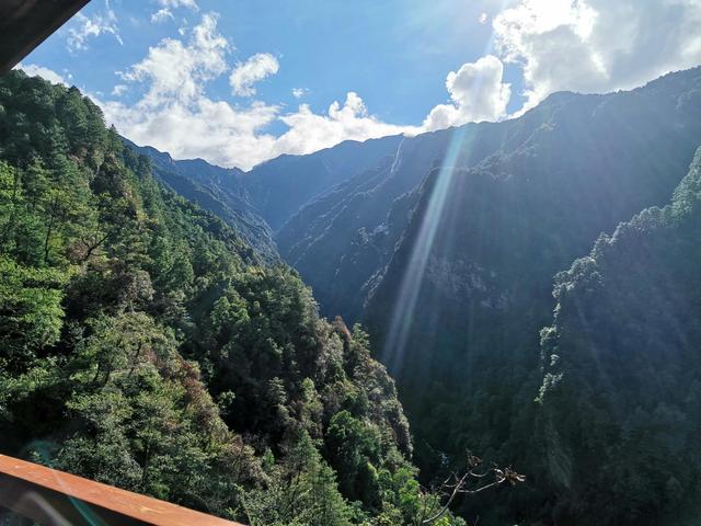 大理旅遊大概花費_大理最全旅遊攻略(含全部景區)蒼山篇