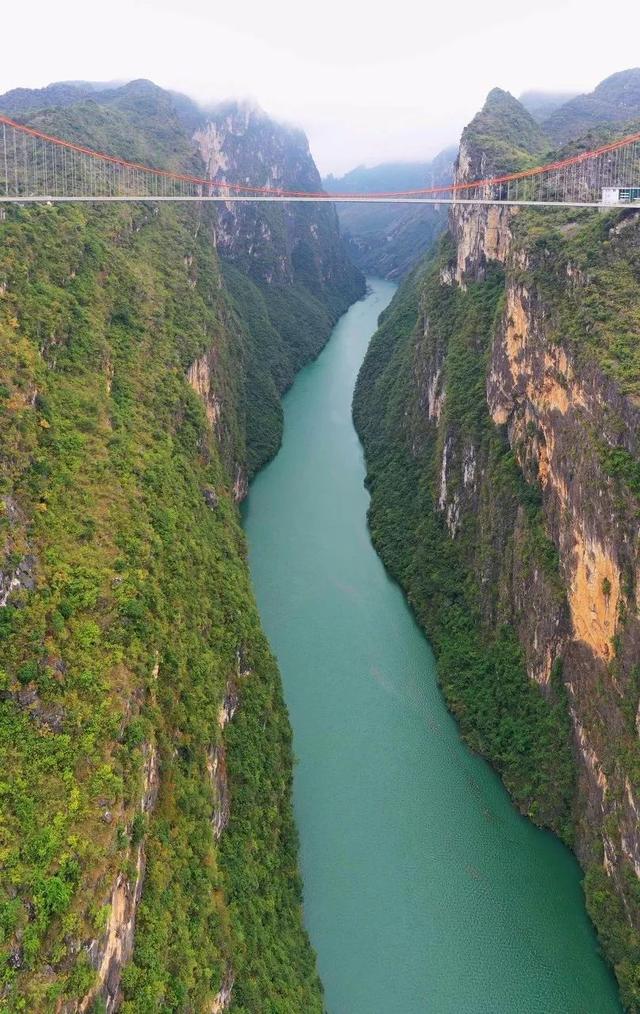 贵州兴义马岭河峡谷风景介绍,万峰成林峡谷飞瀑