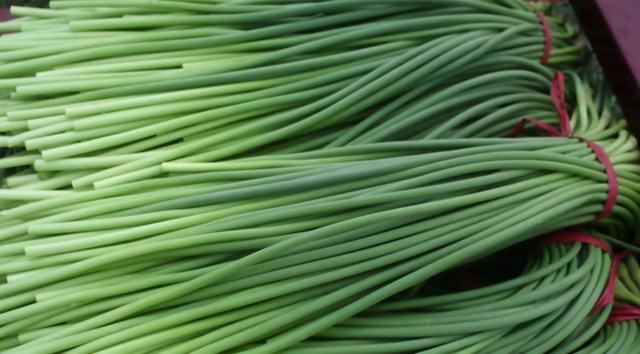 不建议常吃的6种蔬菜，自查下，看看有没有你经常吃的？