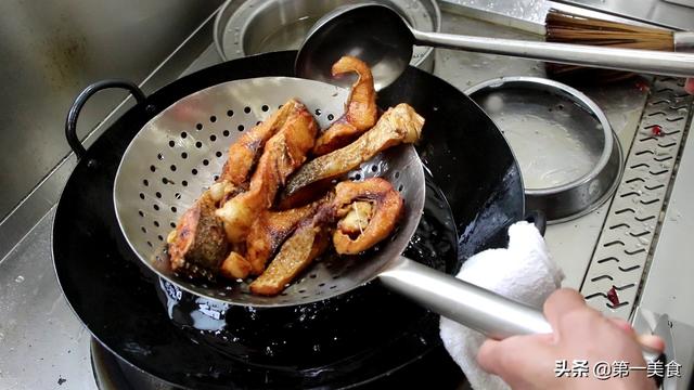 泡一泡就能吃的魚塊、外酥里嫩，佐餐下酒當零食，怎麼吃都美味 健身 第10张