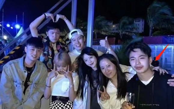 3年巨亏62亿后，华谊王氏两兄弟的富二代子女们都如何了？