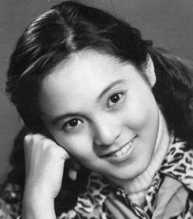 张芝华结了几次婚（80年代爆红女星张芝华）(1)