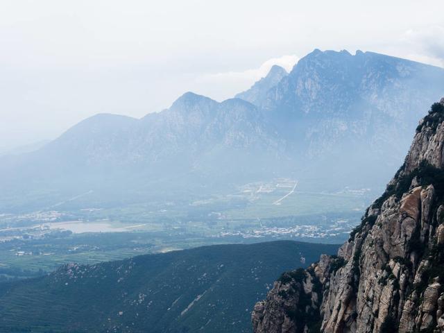 西岳什么山