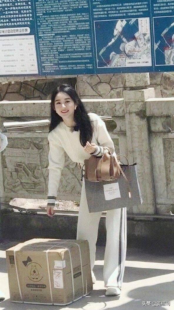 赵丽颖个人简历资料身高(赵丽颖个人简历资料)