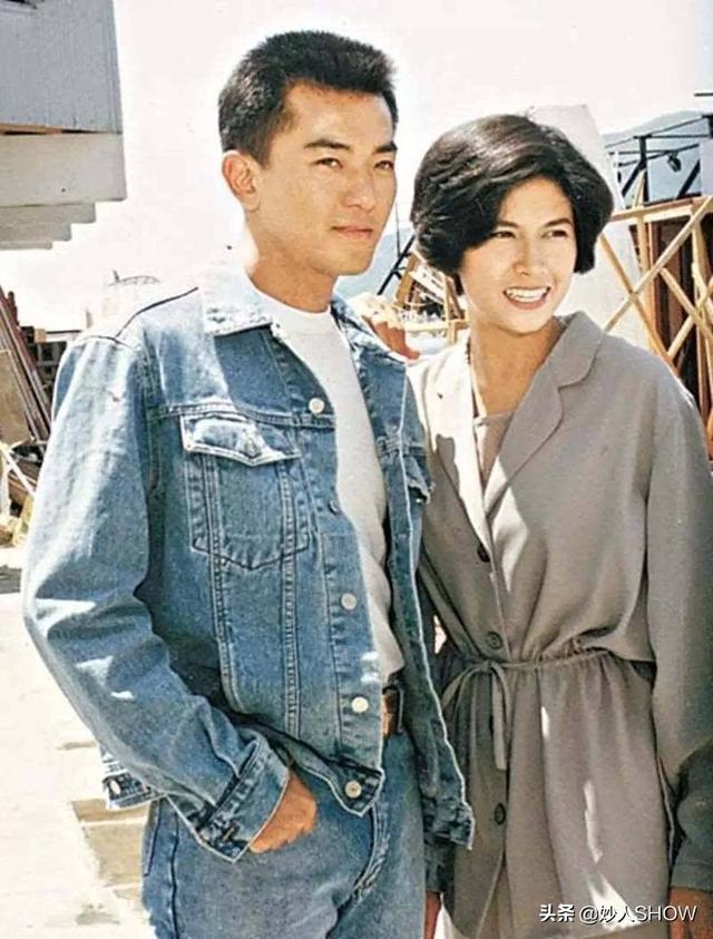 46岁佘诗曼近况曝光（出身穷被未婚夫抛弃）(46)