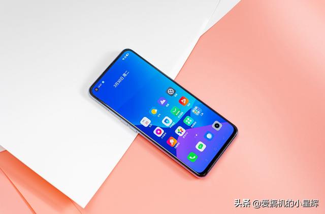 跌至2599元，驍龍888+6400萬三攝+120Hz，65W快充手機現貨供應