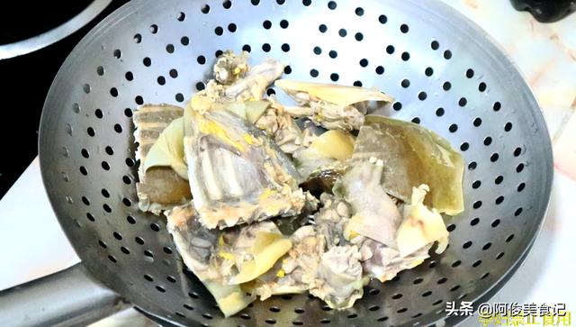 甲鱼的杀法视频教程(甲鱼杀了第二天吃行吗)