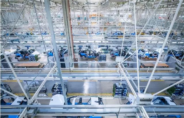 “苏大强”猛追“粤老大”，安徽挺进前十！2021地方经济“三季报”有看点