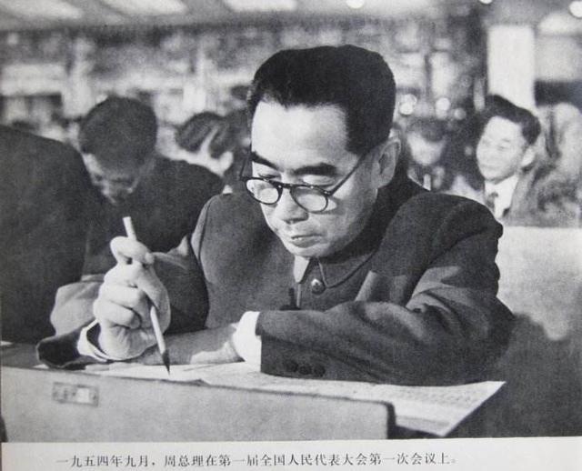 朝鲜战争美国输急眼，为何始终没有使用原子弹？根本不是心慈手软