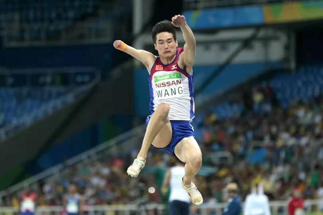 周佳敏、王浩将担任东京残奥会开幕式中国体育代表团旗手