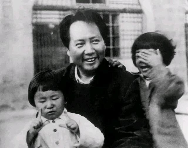 Mao Zedong's surname is Mao, why are the two daughters named Li Ne and ...