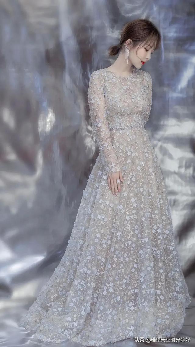 杨紫礼服图片——杨紫礼服图片高清-天晟网