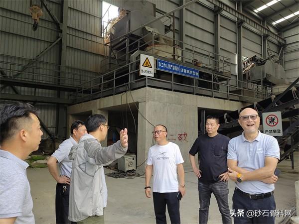 正规砂石公司