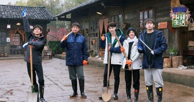 张子枫谭松韵——张子枫谭松韵向往的生活