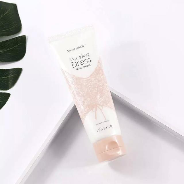 百元美白身体乳