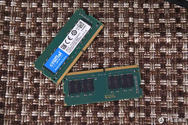 20mm + 2.2kg + RTX3070！机械革命Umi Plus设计师本评测
