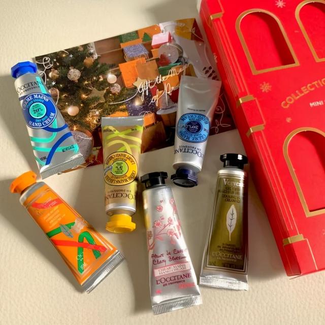 护手霜身体乳润唇膏套盒