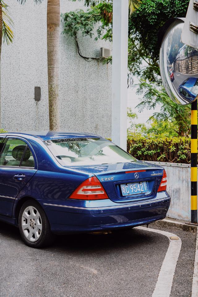 奔驰c230老款(奔驰c230)