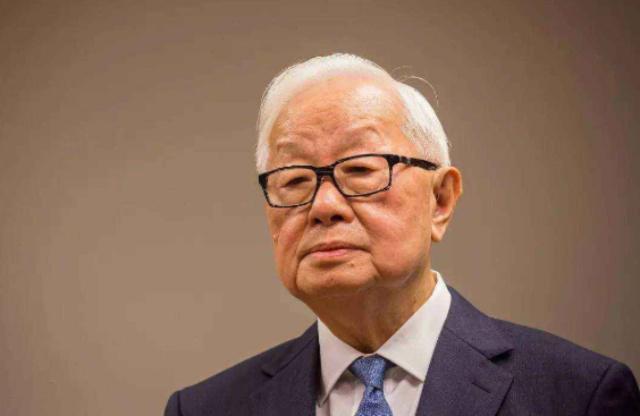 台积电董事长张忠谋近照 54岁开始创业70岁迎娶秘书(2)
