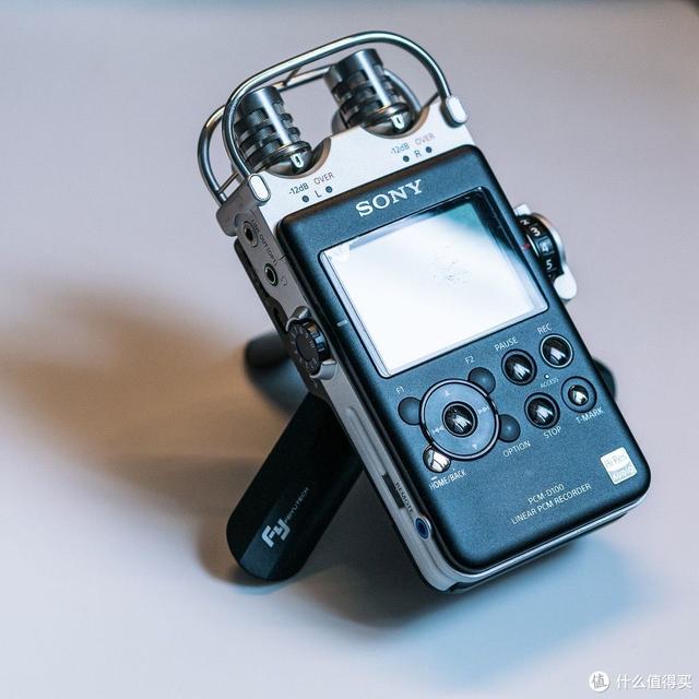 ipad四代老游戏(盘点那些斥巨资却在家里吃灰的游戏机)(11)