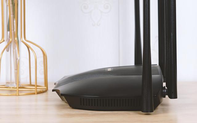 腾达AX3000路由器测评：亲民售价体验Wi-Fi6！最高传输2976Mbps