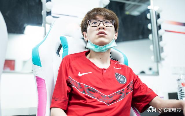 怎么顺利的让狗狗大战我(ironmic和大狗深度play)-帝国cms模板网