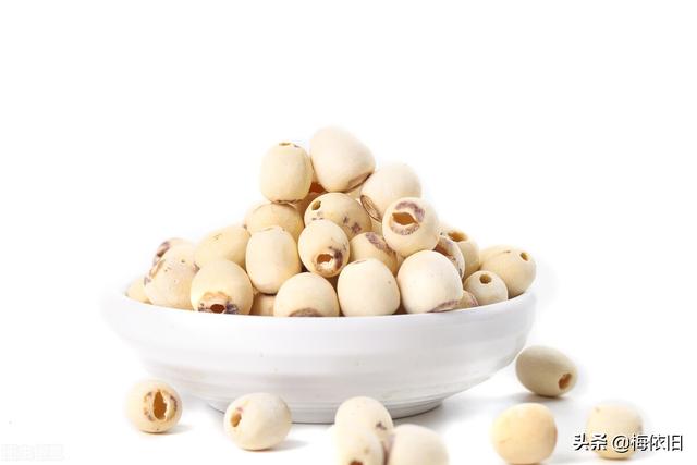老话说：秋食白食，滋阴润肺，一碗3白饮，顺应时节，越喝越舒坦