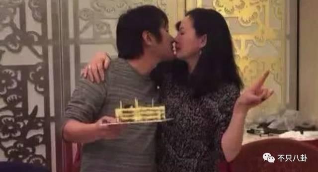 小欢喜刘静第一集开的车什么牌子（小欢喜中温柔的刘静阿姨）(57)