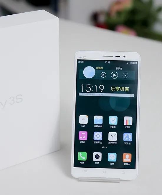 回忆经典，盘点手机厂商的经典成名之作。你用过哪部呢？