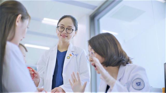 儿童看牙难？别怕！可以通过舒适化模式来治疗