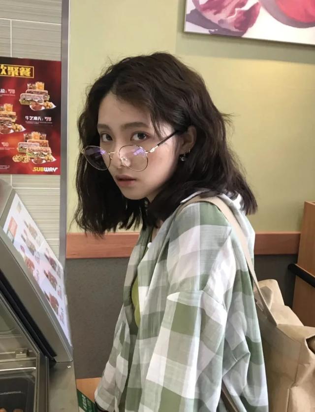 个子矮适合什么发型女（小个子什么发型好看）