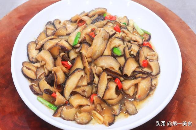 飯店做的燒香菇都沒有這麼好吃，沒出鍋就被征服了，太誘人了 健身 第1张