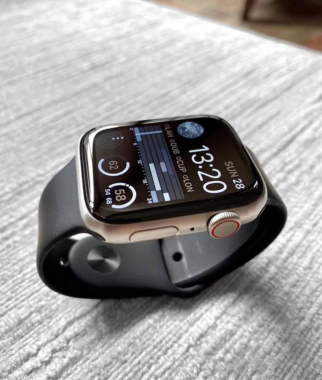 表界怪咖，連 Apple Watch 都要叫它一聲“前輩”