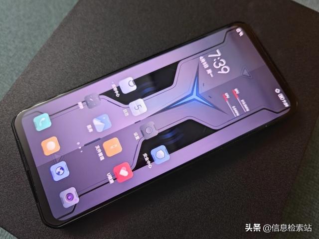 第一款骁龙898新机12月发布，18G+512G卖5899，6000mAh+165Hz