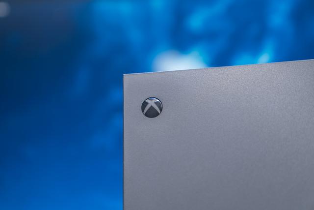 Xbox Series X 的不完全跳坑指南：主机解读、游戏体验以及生态介绍