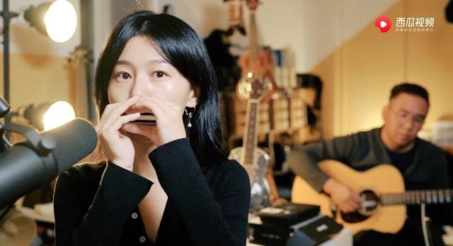 飘在北京漂在北京的南方姑娘口琴圆圆真实姓名