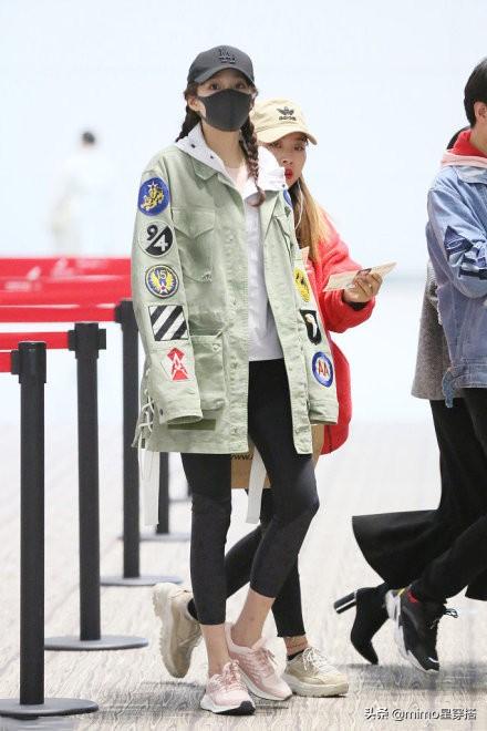 关晓彤参加过几次央视春晚(2022央视春晚节目有关晓彤吗)