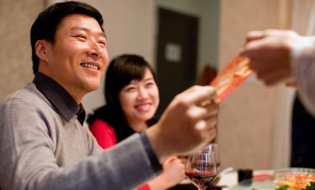 [苹果凤凰微商自动进群]，微信红包怎么设置每个红包的金额