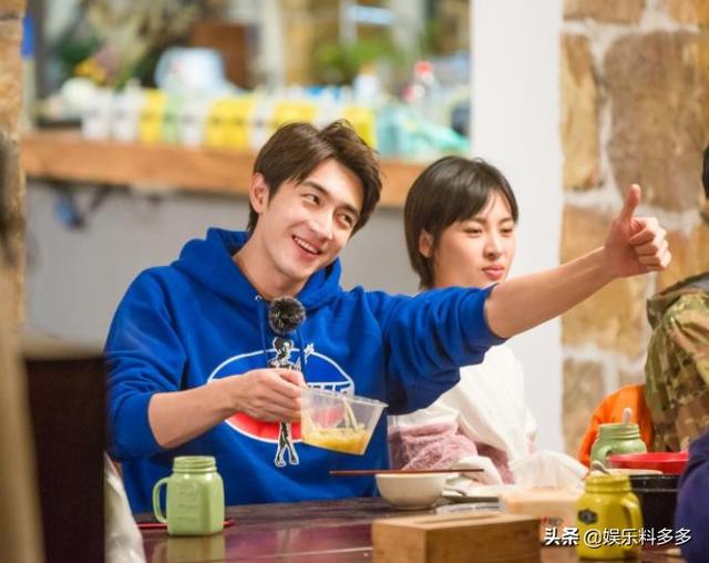 王思聪林更新_王思聪林更新打游戏互怼完整版