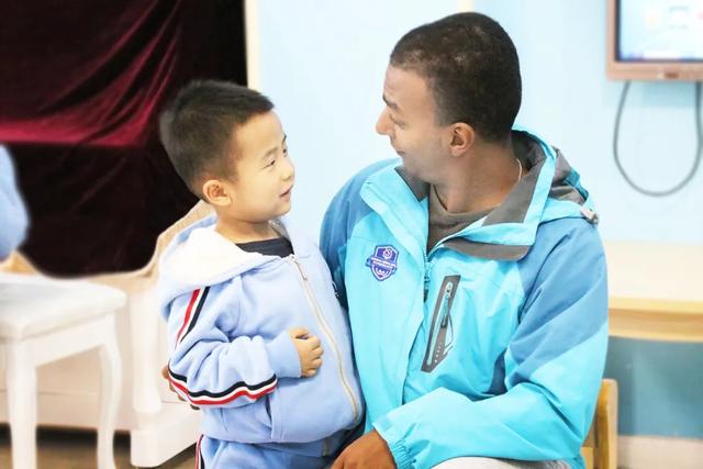 创设双语环境的温江SCL幼儿园