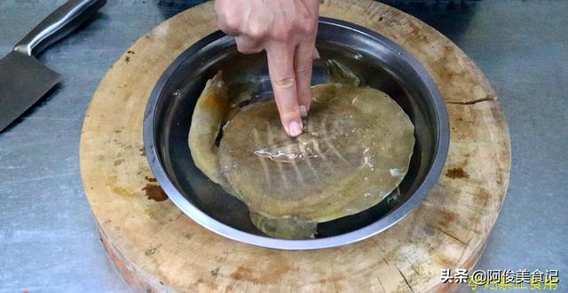 甲鱼的杀法视频教程(甲鱼杀了第二天吃行吗)