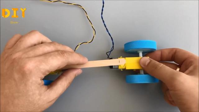 手工制作迷你版的破碎机