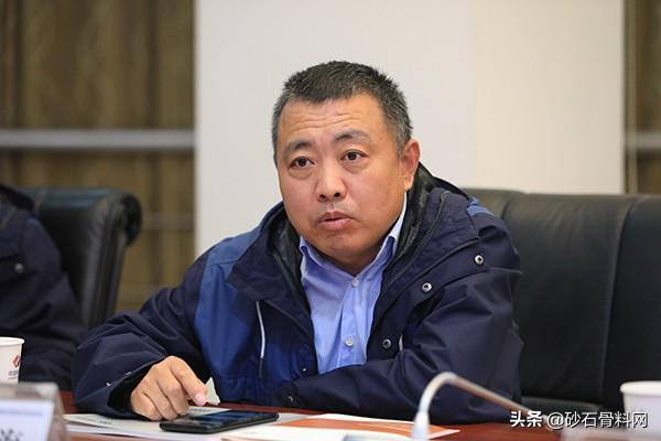 安顺破碎式制砂机维修电话