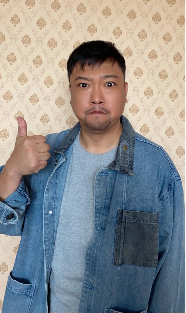 演员贾冰简介,《狂飙》演黑老大却爆火